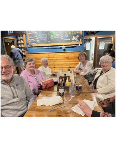 SCVV supporters enjoying friends and dinner at Fins - Bethany Beach.