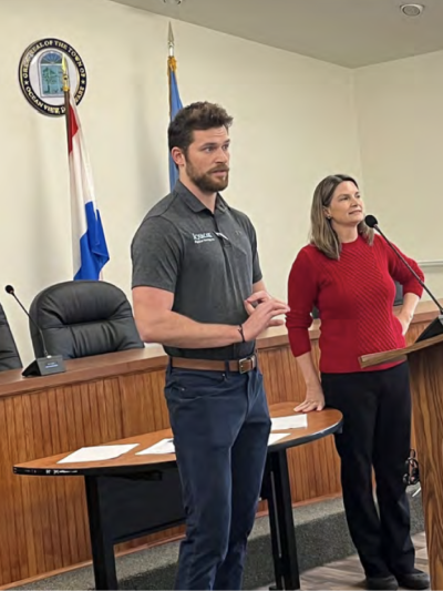 Aquacare Physical Therapy therapists Conner Drislan and Lauren Nuttle spoke about home safety and ways to prevent falls during a presentation at the South Coastal Village Volunteers office in Ocean View on February 20.